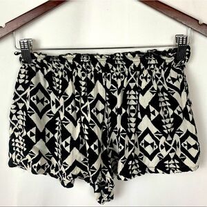 Angie Patterned Shorts